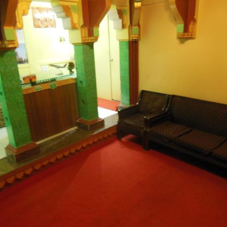 Shiva Inn Варанаси Екстериор снимка